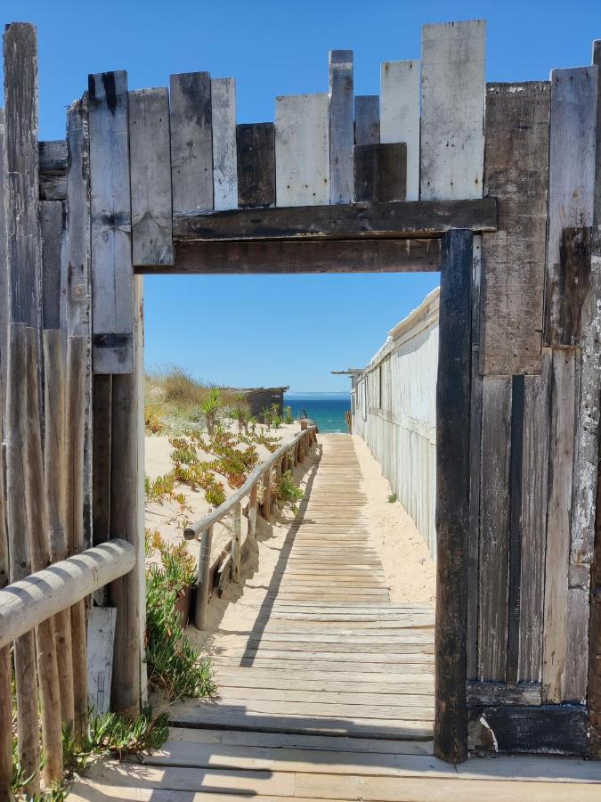 Amazing Apartment In Costa de Caparica Exterior foto